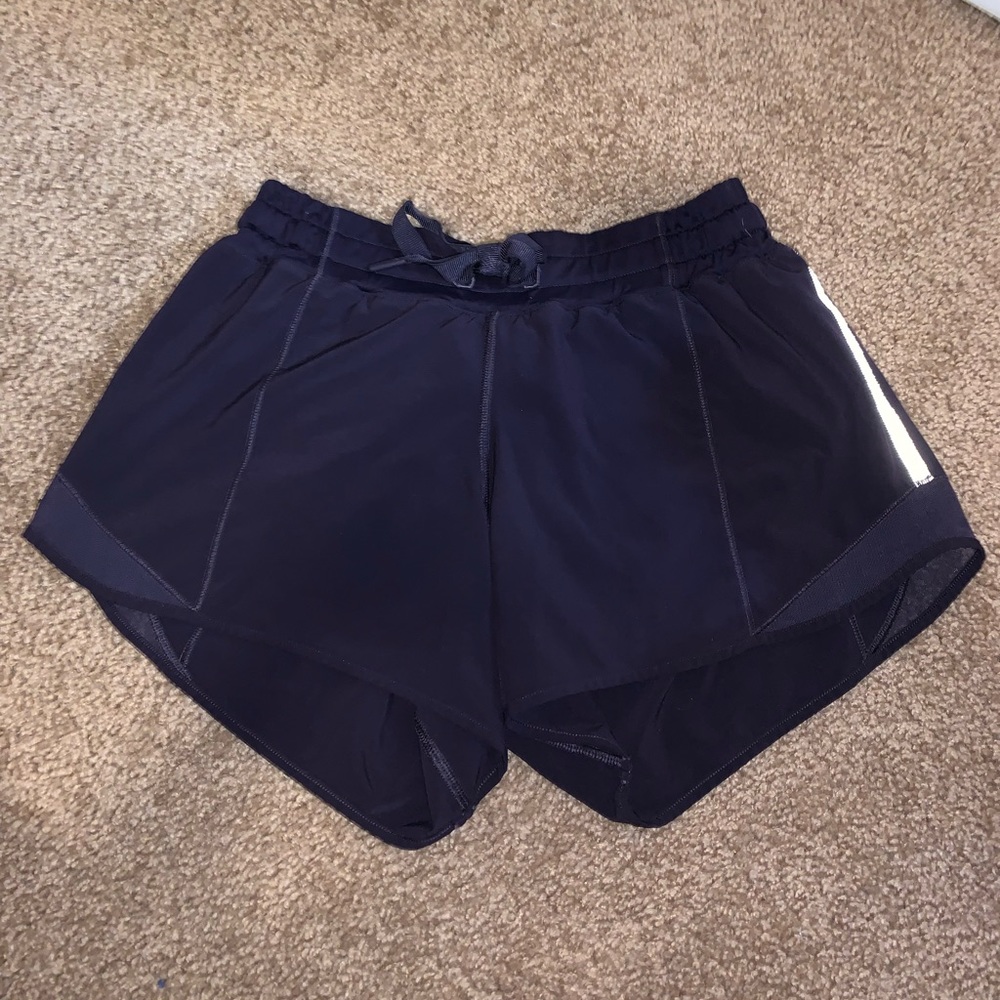 Lululemon hotty hot shorts, size 4